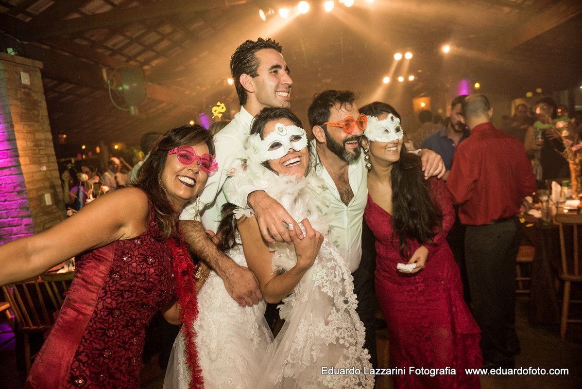 CASAMENTO TAUBATÉ Larissa e Luis Fernando FOTOGRAFO EDUARDO LAZZARINI FOTOGRAFO DE CASAMENTOS EM TAUBATE SP