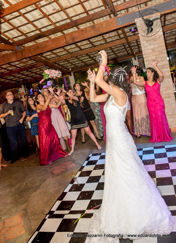 CASAMENTO TAUBATÉ Larissa e Luis Fernando FOTOGRAFO EDUARDO LAZZARINI FOTOGRAFO DE CASAMENTOS EM TAUBATE SP