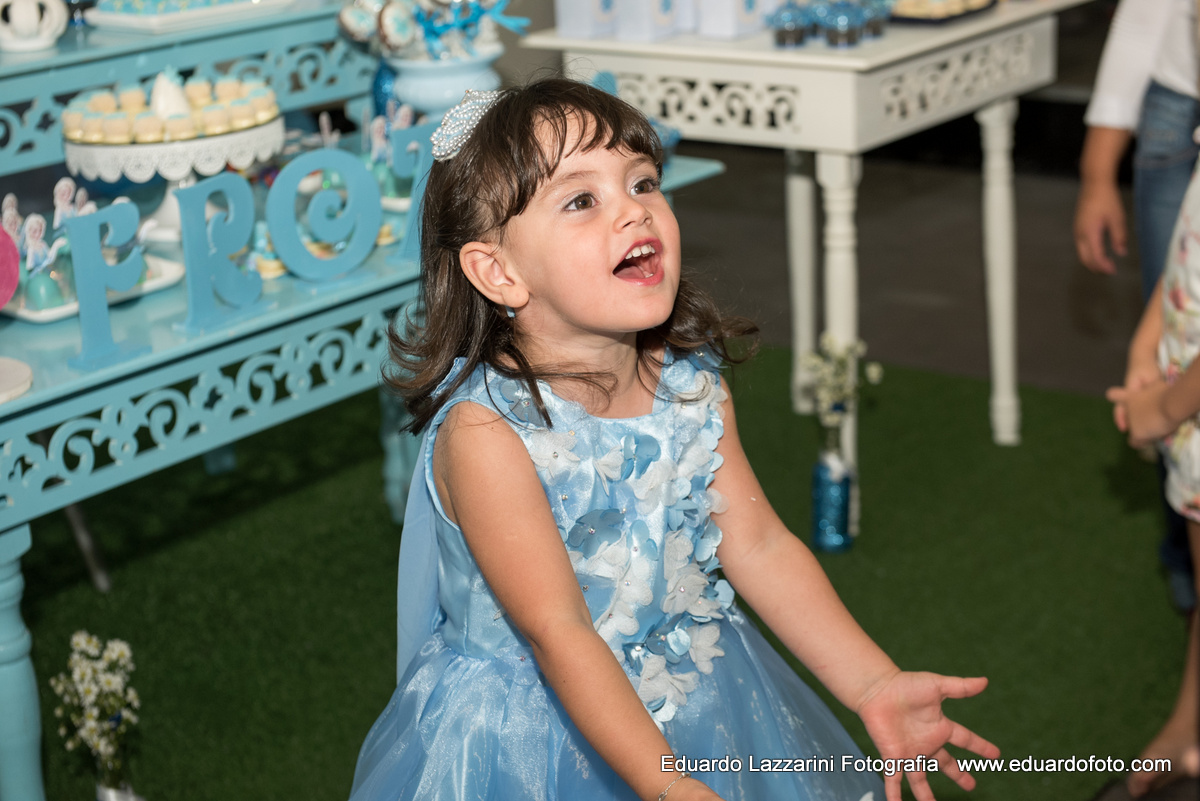 ANIVERSÁRIO Taubaté Isabella 3 anos FOTOGRAFO EDUARDO LAZZARINI FOTOGRAFO DE ANIVERSÁRIOS EM TAUBATE SP