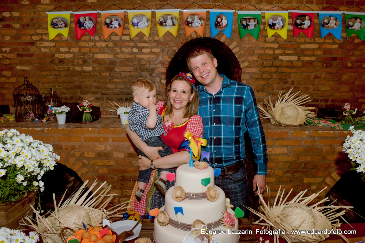 ANIVERSÁRIO Taubaté Anthony 1 ano FOTOGRAFO EDUARDO LAZZARINI FOTOGRAFO DE ANIVERSÁRIOS EM TAUBATE SP