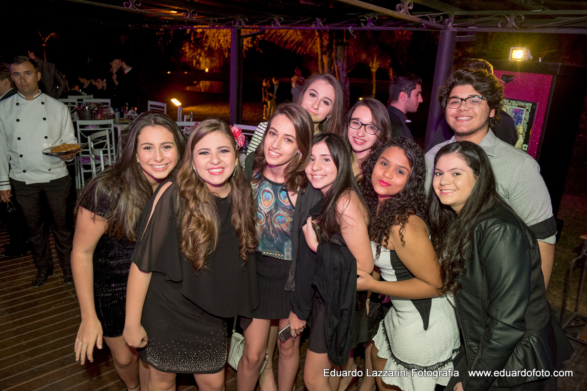 ANIVERSÁRIO Taubaté Nicole 15 anos FOTOGRAFO EDUARDO LAZZARINI FOTOGRAFO DE ANIVERSÁRIOS EM TAUBATE SP