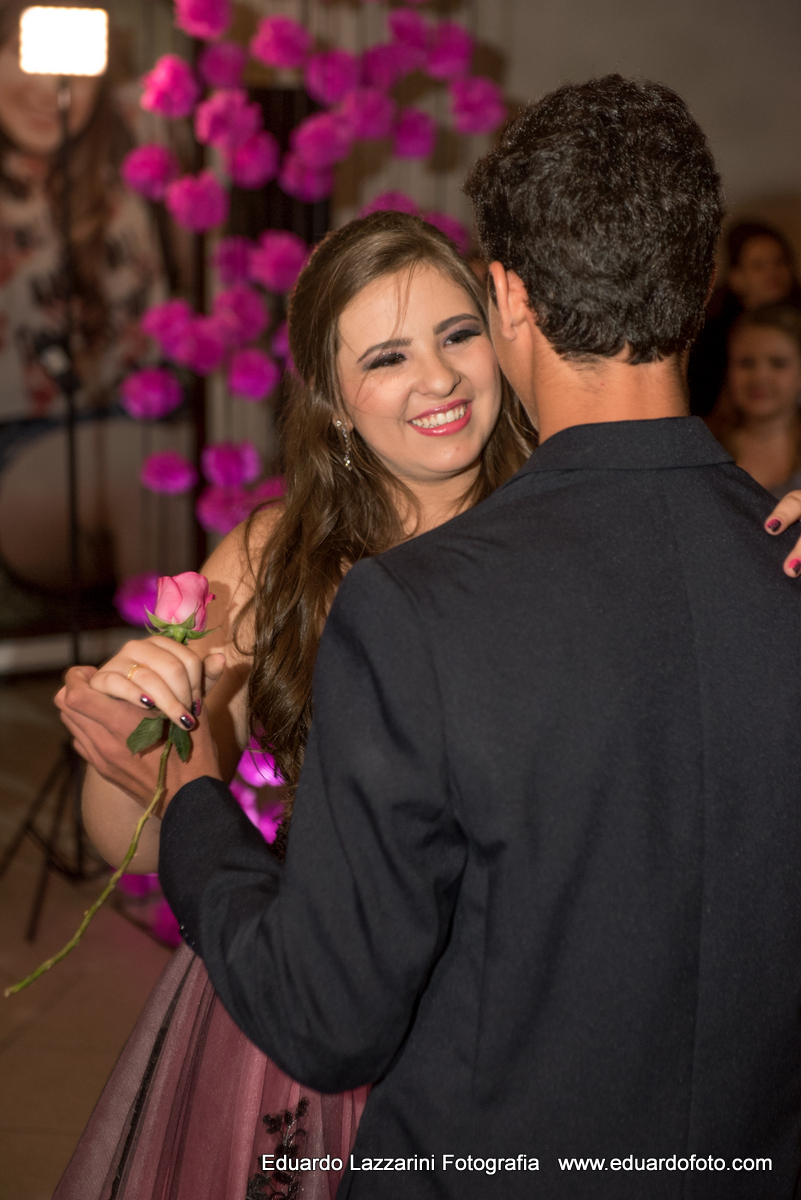 ANIVERSÁRIO Taubaté Nicole 15 anos FOTOGRAFO EDUARDO LAZZARINI FOTOGRAFO DE ANIVERSÁRIOS EM TAUBATE SP