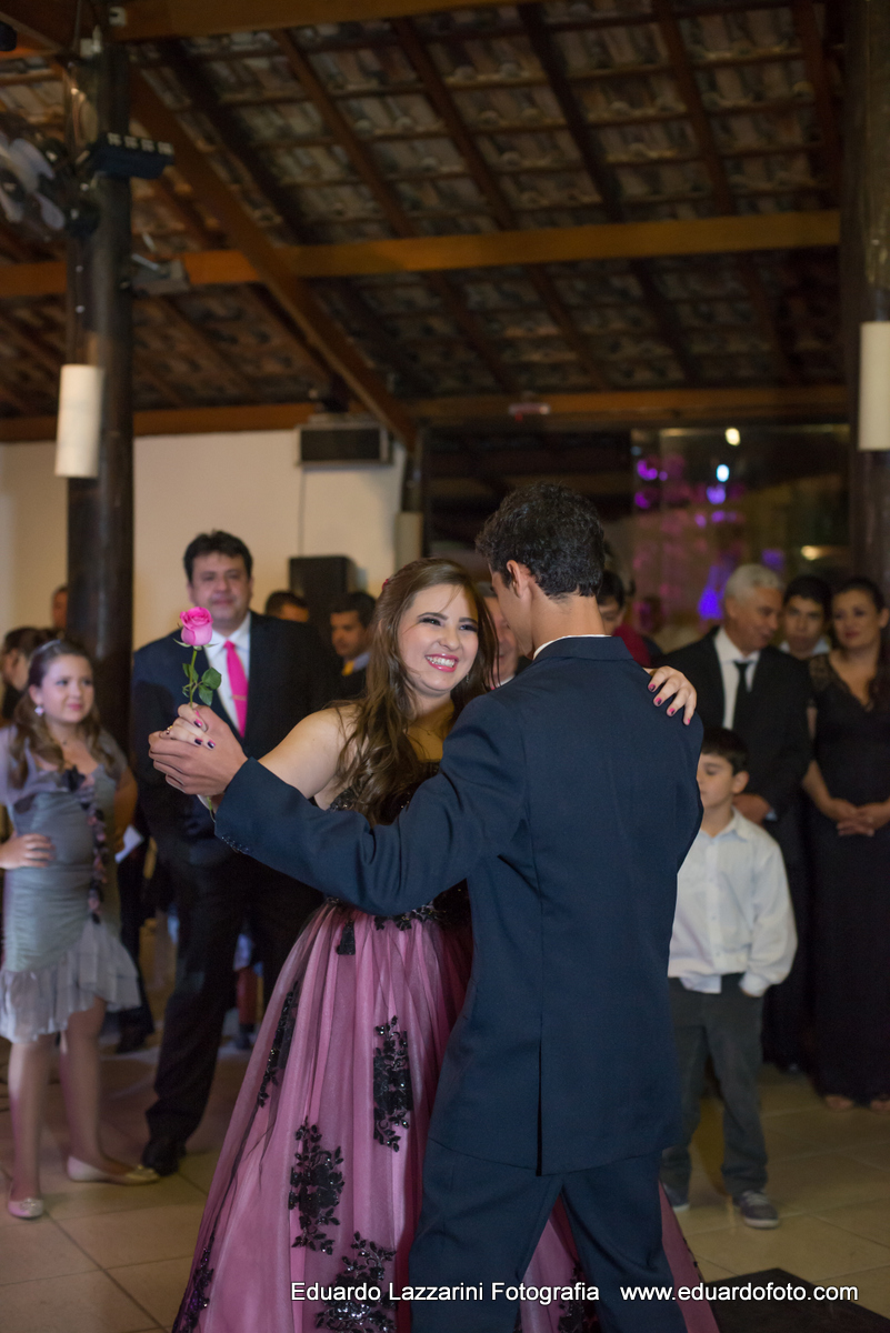 ANIVERSÁRIO Taubaté Nicole 15 anos FOTOGRAFO EDUARDO LAZZARINI FOTOGRAFO DE ANIVERSÁRIOS EM TAUBATE SP