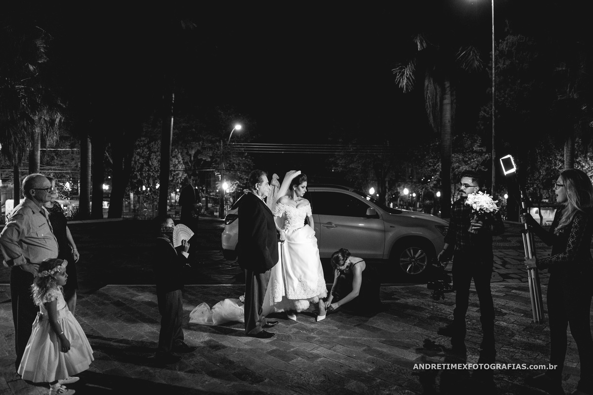 Fotografia casamento. Casamento Bariri. Fotógrafo Bariri. casamento no interior. wedding . fotografia de casamento. noivas. noivo. Inspiração casamentos.casamentos. fotografia com emoção . sensibilidade. Andre Timex fotografias.