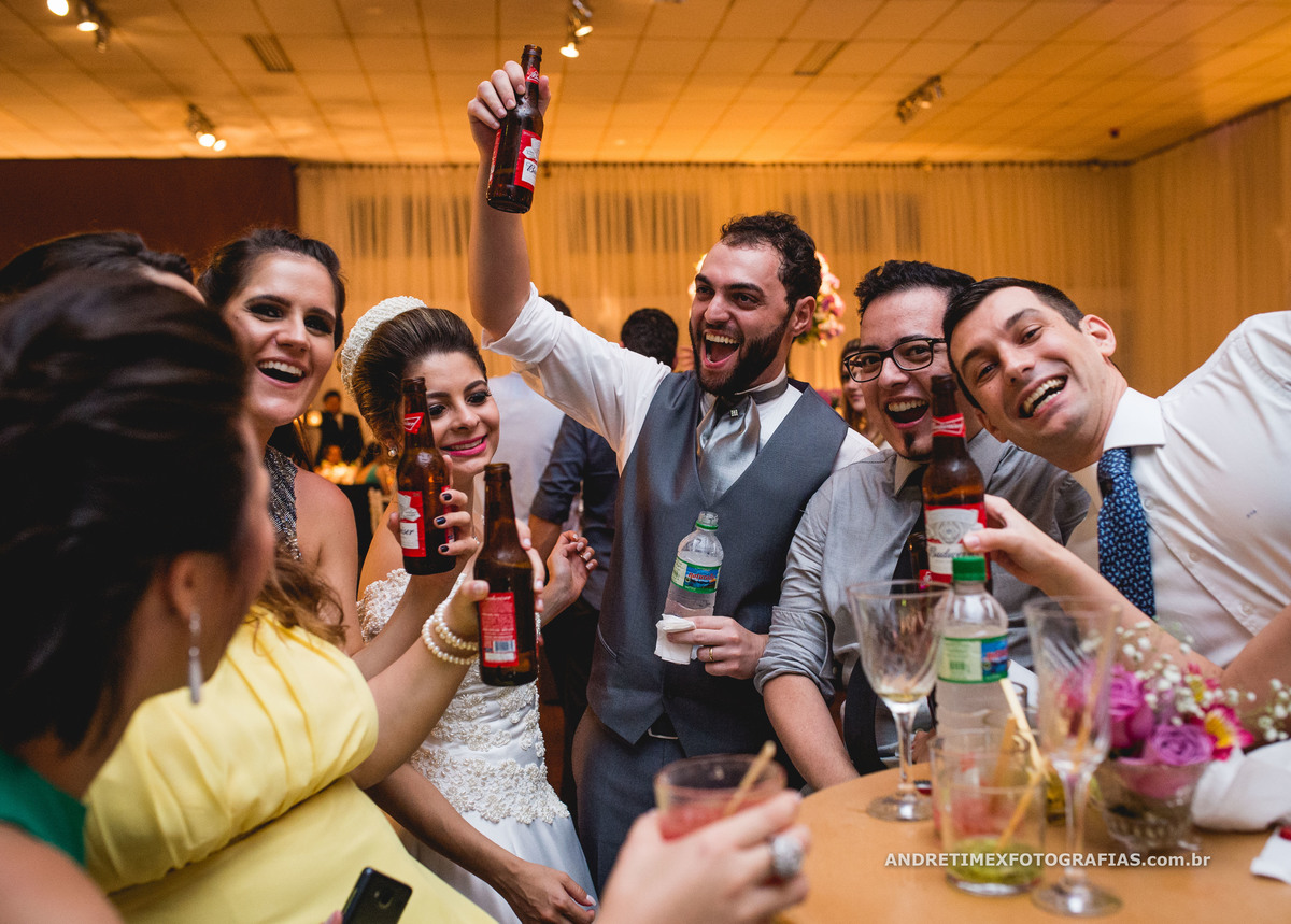 Fotografia casamento. Casamento Bariri. Fotógrafo Bariri. casamento no interior. wedding . fotografia de casamento. noivas. noivo. Inspiração casamentos.casamentos. fotografia com emoção . sensibilidade. Andre Timex fotografias.