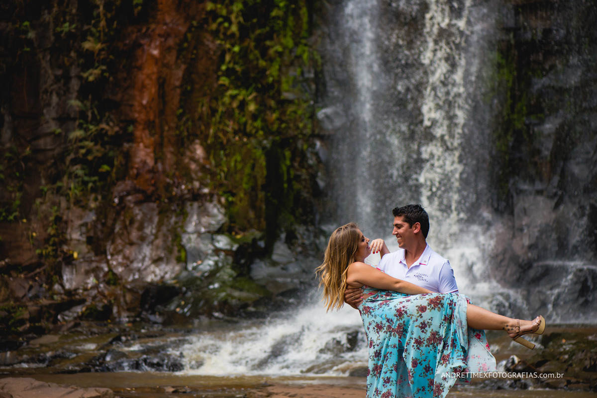 Pre Wedding. Pre ensaio. fotografia Casamento. Ensaio casal. Ensaio em   Brotas.casamentos.fotografia em brotas. inspiration photographers