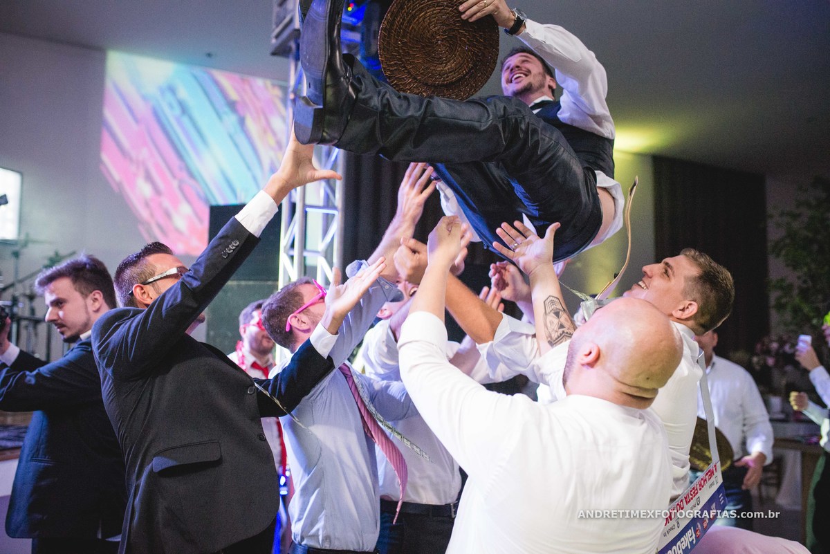 Fotografia de Casamento. Bauru . Buffet Caversan. Fotografia com emoção. noivas .noivos .wedding .bride . inspiração casamento