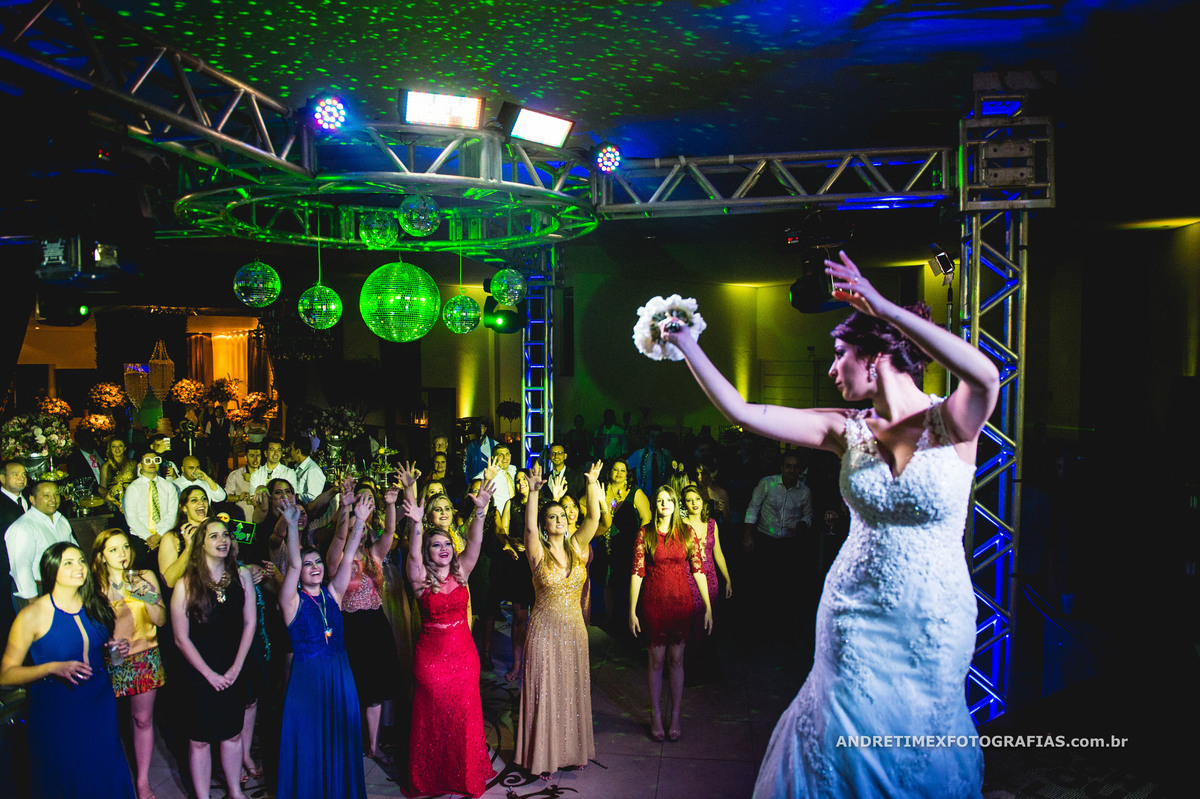 Fotografia de Casamento. Bauru . Buffet Caversan. Fotografia com emoção. noivas .noivos .wedding .bride . inspiração casamento