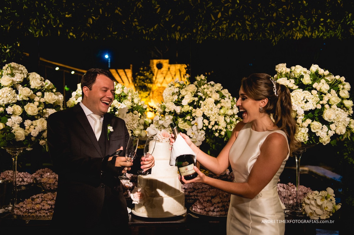 Fotografia de casamento. casamento Bauru. Casar Bauru. fotografia com emoção. fotos espontâneas. Fotógrafo Bauru. Wedding brasil. inspiração noiva. noivas2018. making-of. Bride. casamento em chácara. casamento na fazenda. Casamento de dia. casamento campo