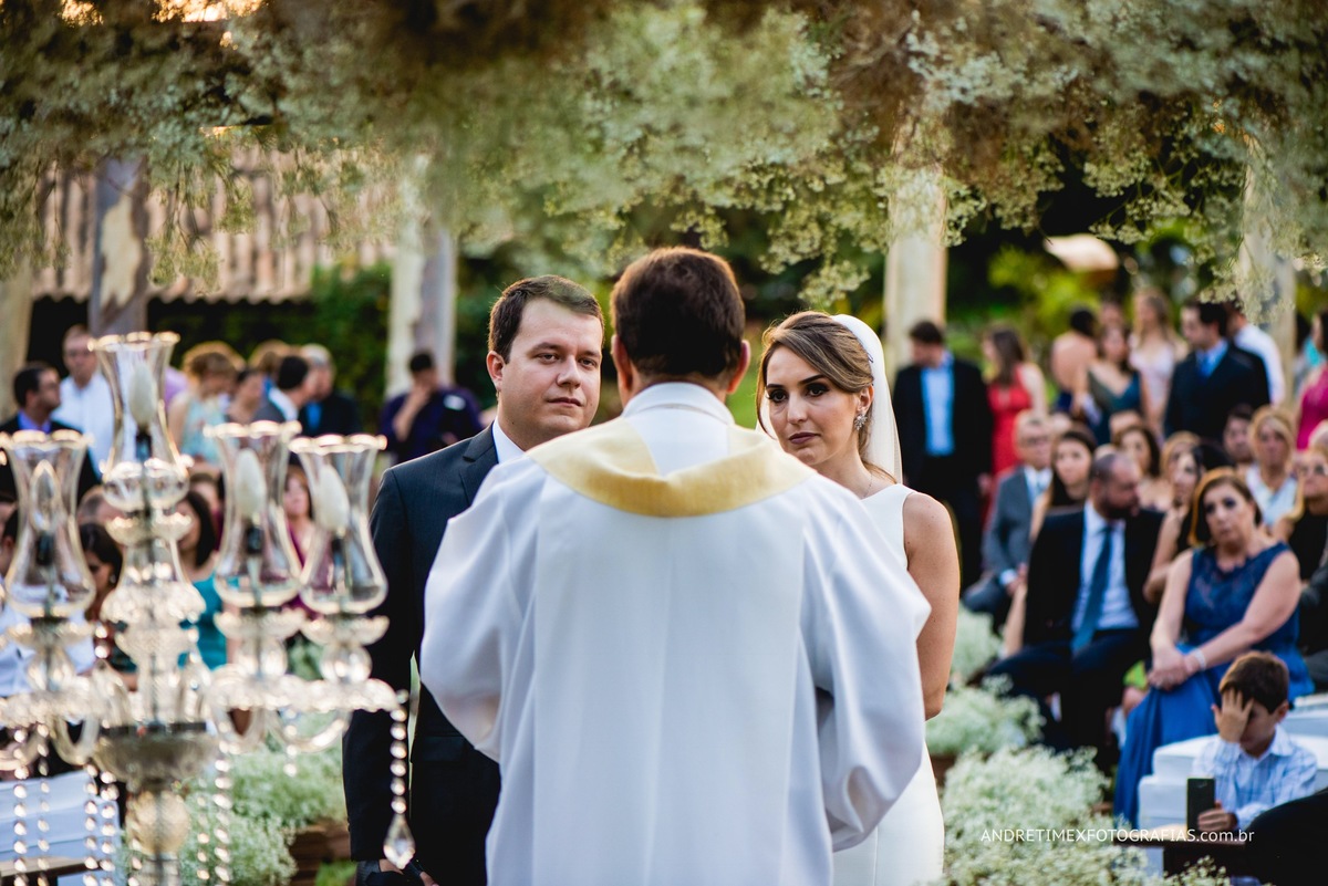 Fotografia de casamento. casamento Bauru. Casar Bauru. fotografia com emoção. fotos espontâneas. Fotógrafo Bauru. Wedding brasil. inspiração noiva. noivas2018. making-of. Bride. casamento em chácara. casamento na fazenda. Casamento de dia. casamento campo