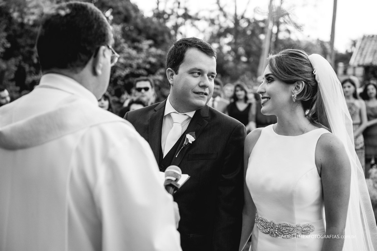 Fotografia de casamento. casamento Bauru. Casar Bauru. fotografia com emoção. fotos espontâneas. Fotógrafo Bauru. Wedding brasil. inspiração noiva. noivas2018. making-of. Bride. casamento em chácara. casamento na fazenda. Casamento de dia. casamento campo