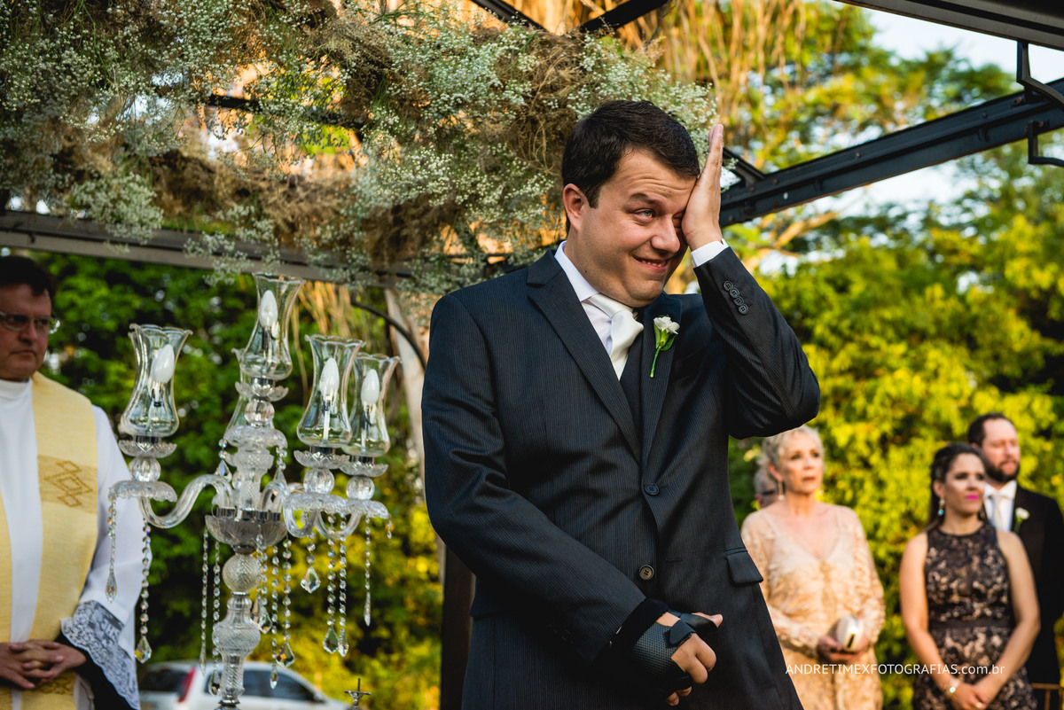 Fotografia de casamento. casamento Bauru. Casar Bauru. fotografia com emoção. fotos espontâneas. Fotógrafo Bauru. Wedding brasil. inspiração noiva. noivas2018. making-of. Bride. casamento em chácara. casamento na fazenda. Casamento de dia. casamento campo