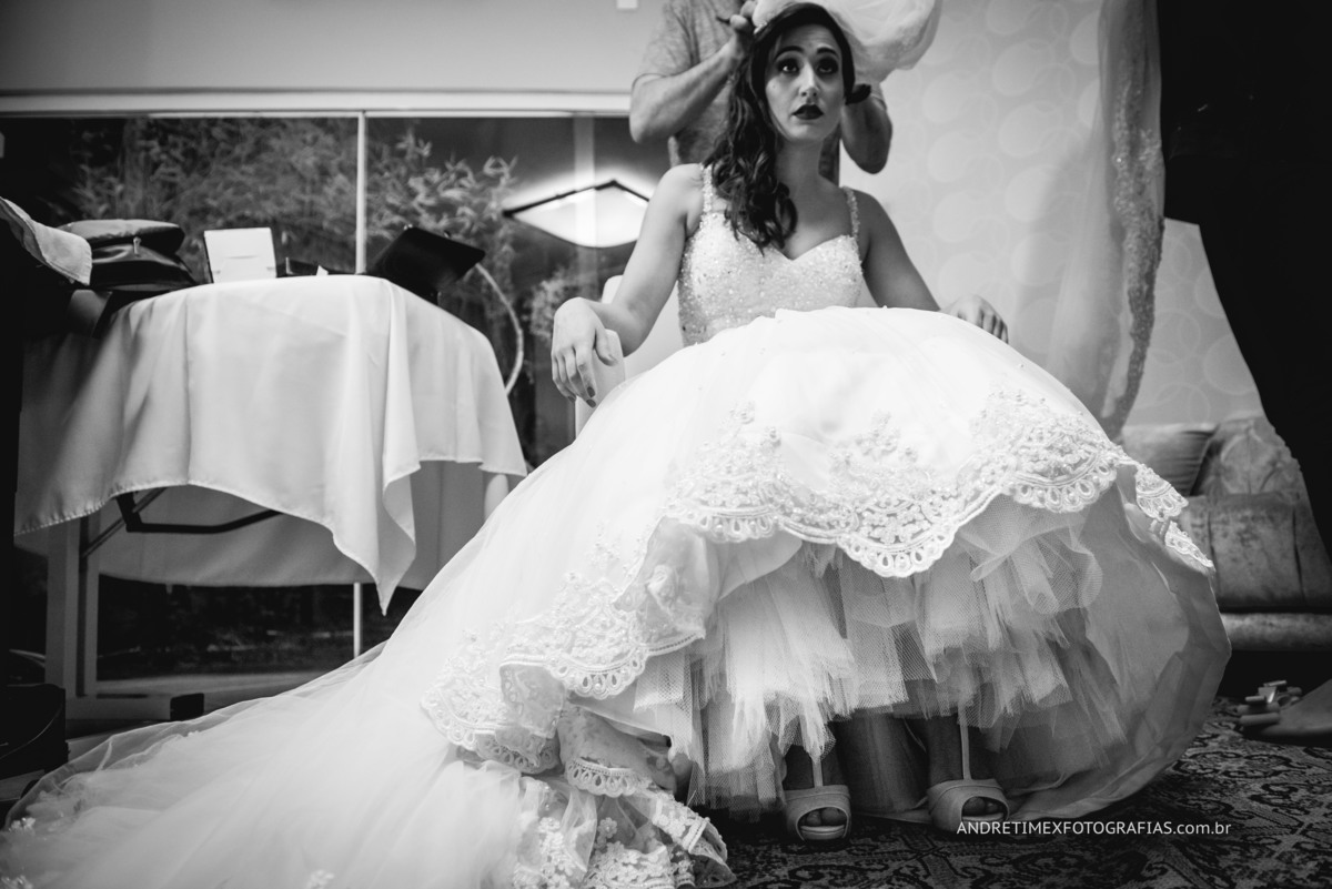 Fotografia casamento. fotografia Bauru. fotografia com emoção. wedding brasil. Inspiração casamento. fotografia moderna. buffet Caversan. festa de casamento. noiva. noivo. fotografia casal. Andre Timex fotógrafo. Bride.  Casamentos. 