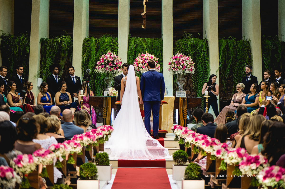 Fotografia casamento. fotografia Bauru. fotografia com emoção. wedding brasil. Inspiração casamento. fotografia moderna. buffet Caversan. festa de casamento. noiva. noivo. fotografia casal. Andre Timex fotógrafo. Bride.  Casamentos. 