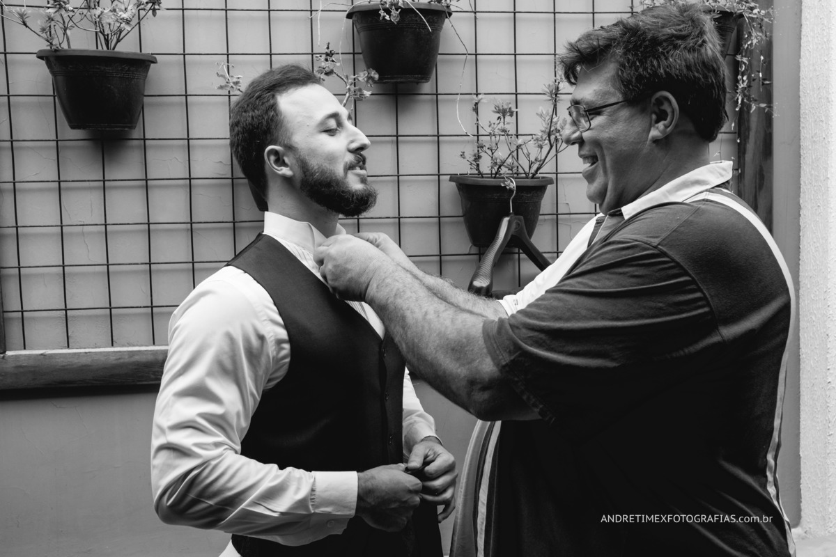 Fotografia casamento. fotografia Bauru. fotografia com emoção. wedding brasil. Inspiração casamento. fotografia moderna. buffet Caversan. festa de casamento. noiva. noivo. fotografia casal. Andre Timex fotógrafo. Bride.  Casamentos. 