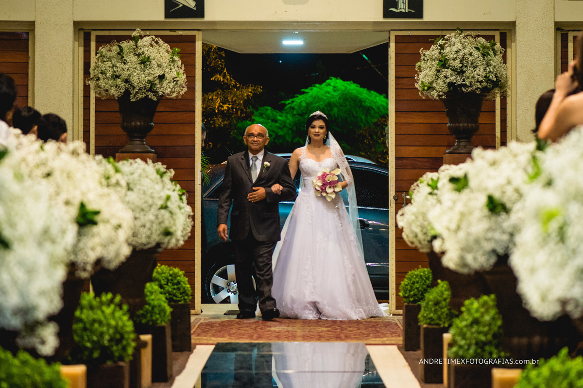 Edu Oliveira. Fotografia de casamento. Fotografia Bauru. casamentos. wedding. bride. Fotografo de casamento. Melhores fotógrafos do brasil. noivas. noivos. vestido da noiva. Wedding party. Casamento inspiração.