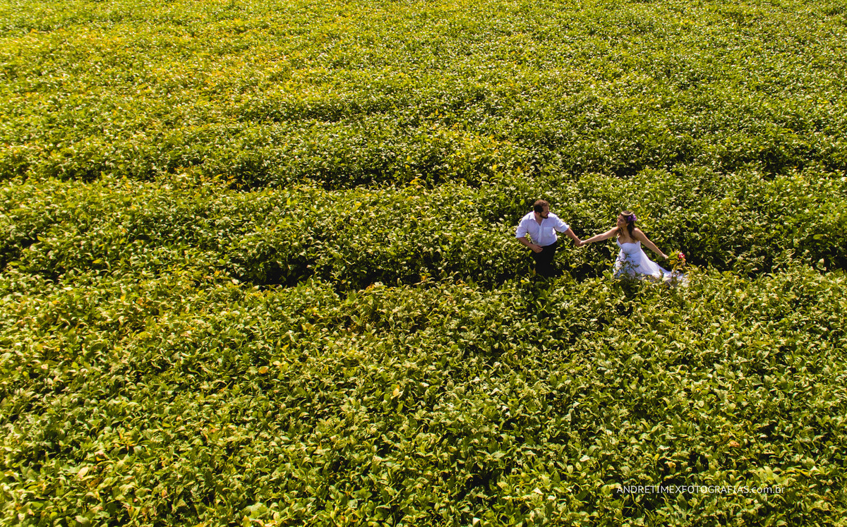 pre wedding - casamento - fotografia de casamento - noiva - noivo - fotografia bauru-sp - andre timex fotografias -fotografia no campo - fotografia com emoção - sensibilidade - ensaio de casal