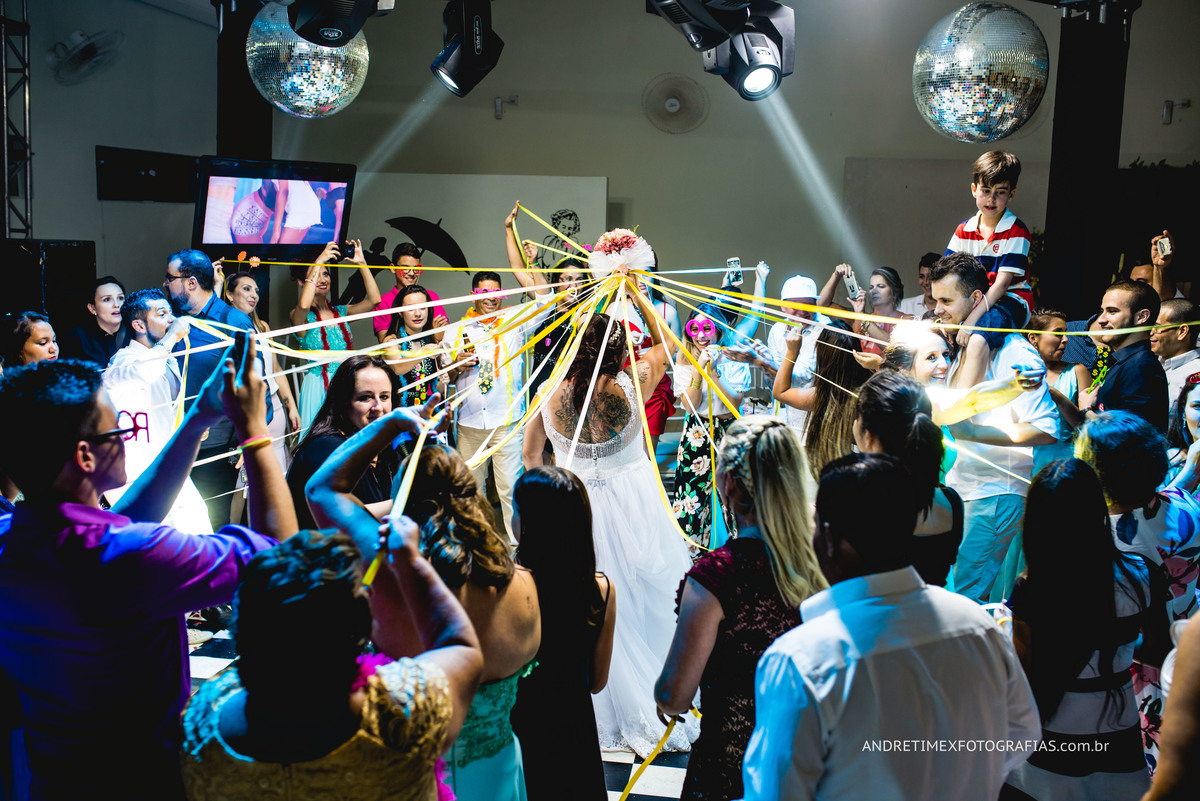 fotografia de casamento. casamento jau. fotografia jau. wedding brasil. casamento no campo. casamento de dia. andre timex fotografias . noiva. noivo. casamentos. casamento. fotografia.
