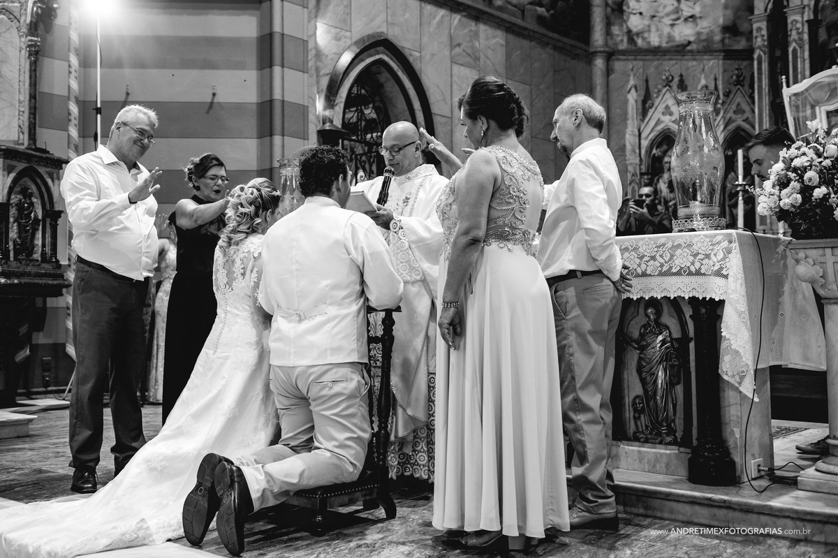 Casamento Jau-sp. Fotografia de casamento. wedding brasil. andre timex fotografias. fotografia com emoção. casamentos. noiva. noivo. casamento no campo. igreja matriz jau-sp. Inspirations photographers. Bride. Married.