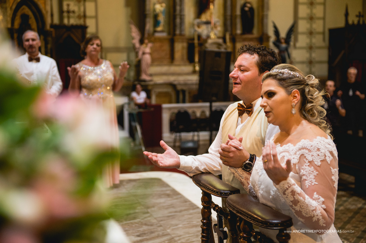 Casamento Jau-sp. Fotografia de casamento. wedding brasil. andre timex fotografias. fotografia com emoção. casamentos. noiva. noivo. casamento no campo. igreja matriz jau-sp. Inspirations photographers. Bride. Married.