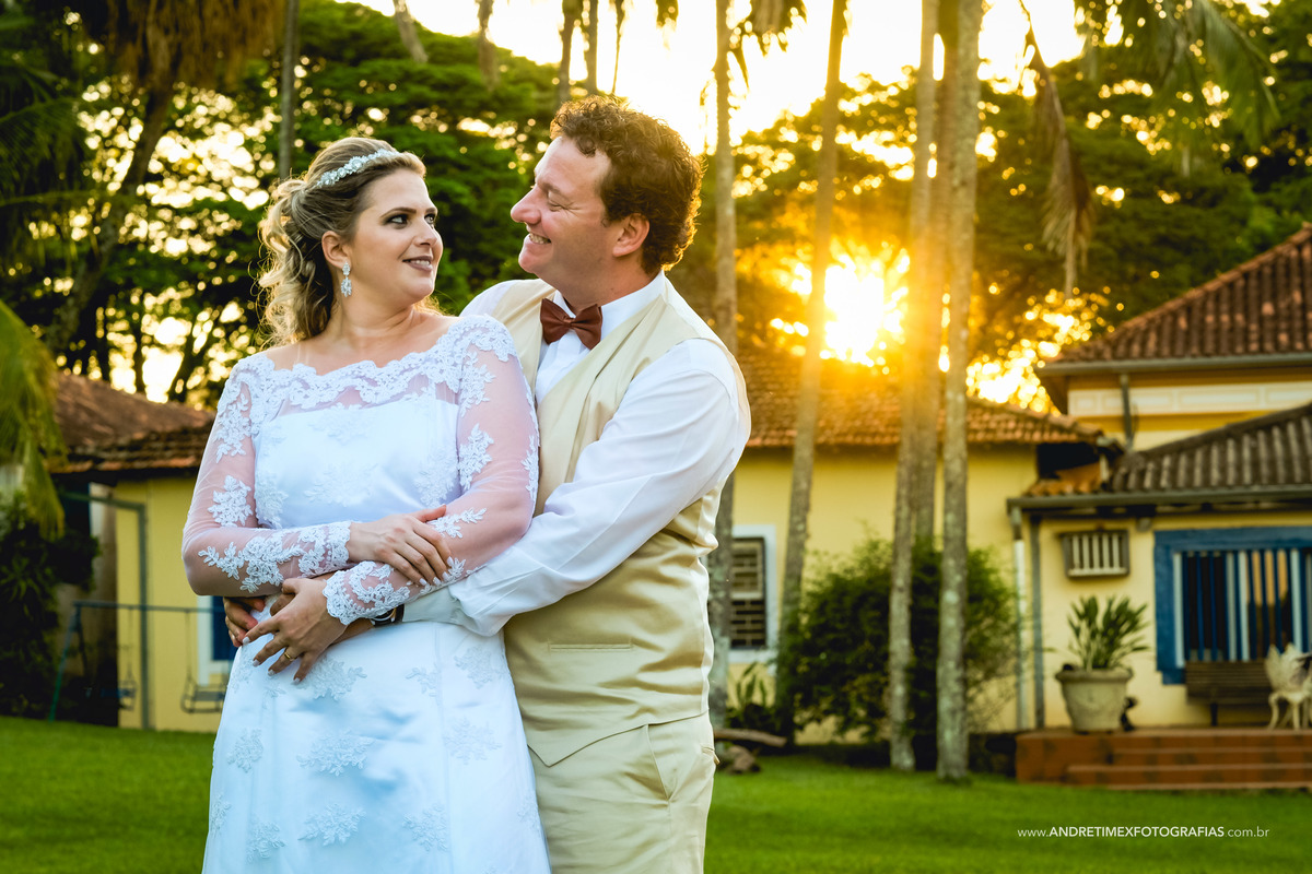 Casamento Jau-sp. Fotografia de casamento. wedding brasil. andre timex fotografias. fotografia com emoção. casamentos. noiva. noivo. casamento no campo. igreja matriz jau-sp. Inspirations photographers. Bride. Married.