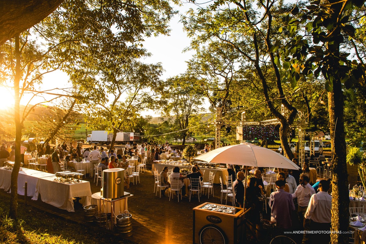 Casamento Jau-sp. Fotografia de casamento. wedding brasil. andre timex fotografias. fotografia com emoção. casamentos. noiva. noivo. casamento no campo. igreja matriz jau-sp. Inspirations photographers. Bride. Married.