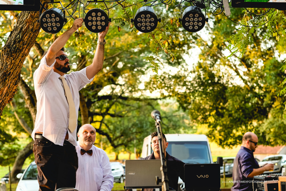 Casamento Jau-sp. Fotografia de casamento. wedding brasil. andre timex fotografias. fotografia com emoção. casamentos. noiva. noivo. casamento no campo. igreja matriz jau-sp. Inspirations photographers. Bride. Married.