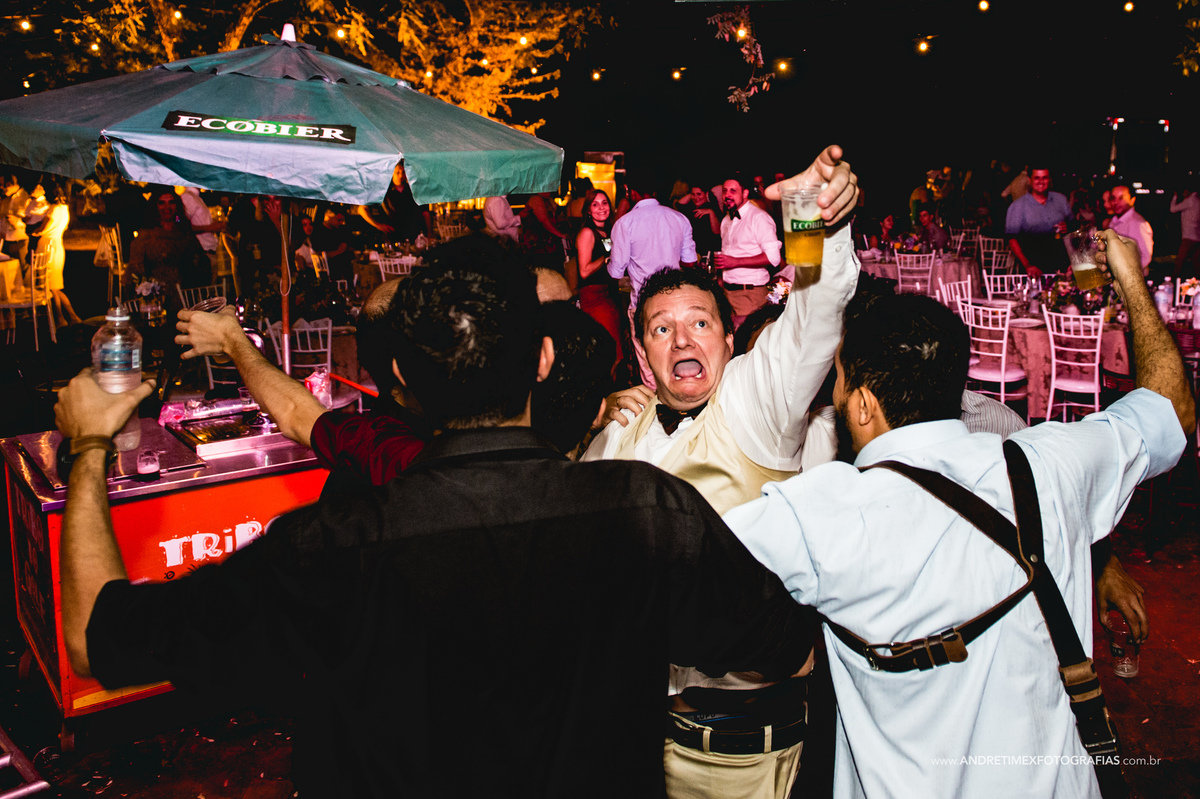 Casamento Jau-sp. Fotografia de casamento. wedding brasil. andre timex fotografias. fotografia com emoção. casamentos. noiva. noivo. casamento no campo. igreja matriz jau-sp. Inspirations photographers. Bride. Married.