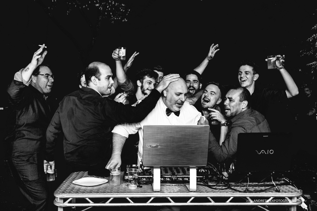 Casamento Jau-sp. Fotografia de casamento. wedding brasil. andre timex fotografias. fotografia com emoção. casamentos. noiva. noivo. casamento no campo. igreja matriz jau-sp. Inspirations photographers. Bride. Married.