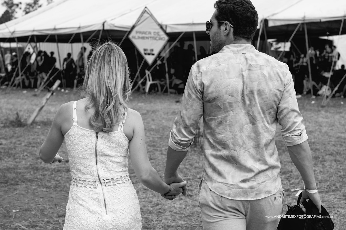 Ensaio casamento. Fotografia de casamento. Out Bauru. Rave Out. Fotografia Bauru. Wedding. Casamentos. Ensaio casal. Pre wedding. Bauru. Sao Paulo raves. Noiva. Noivo. Inspiração casamento.