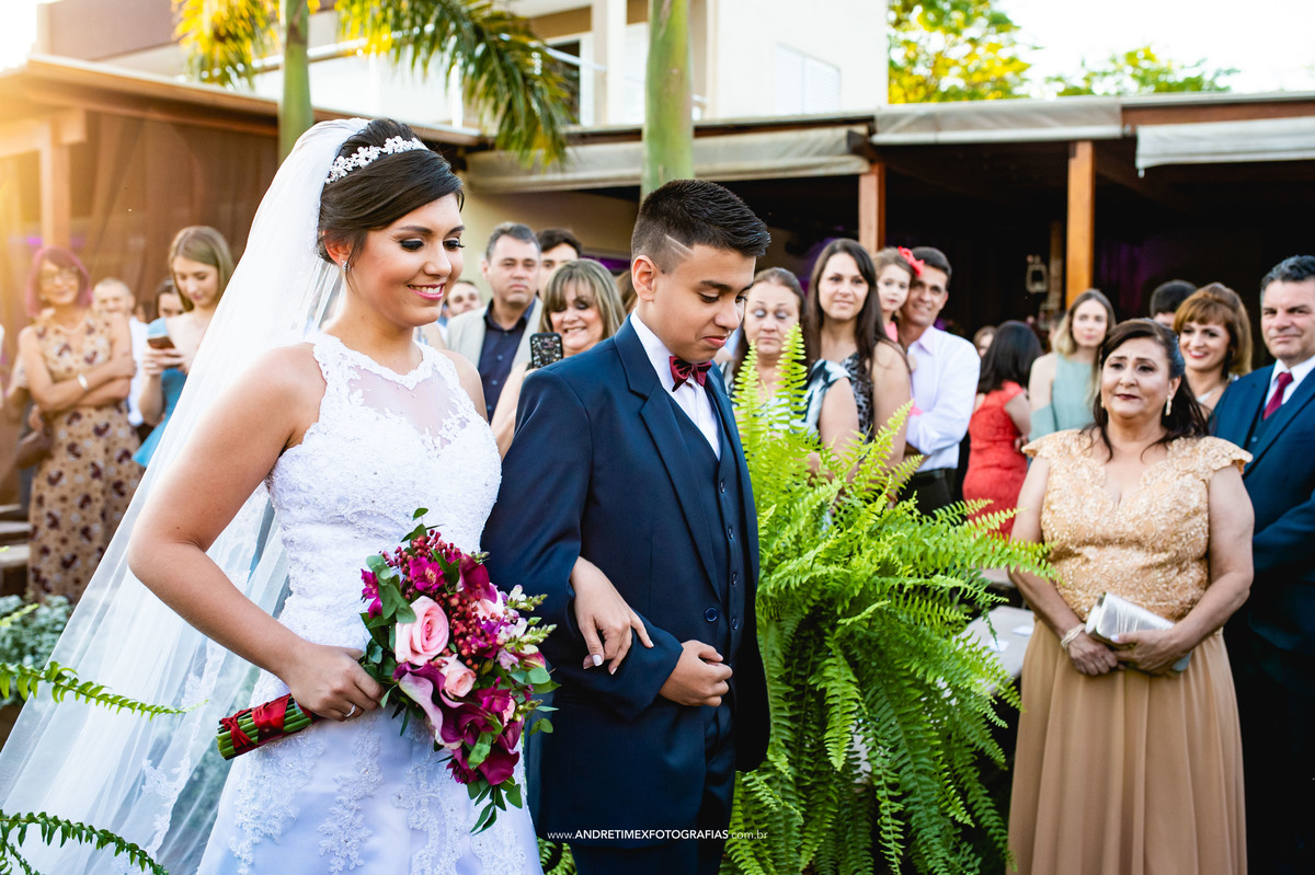 fotografia de casamento - Bauru - wedding- Casamento - fotografia bauru - noiva - noivo - vou casar - noiva do ano - vestido de noiva - Wedding Brasil - casamento no campo -casamento de dia - photographer - melhores fotógrafos de casamento.