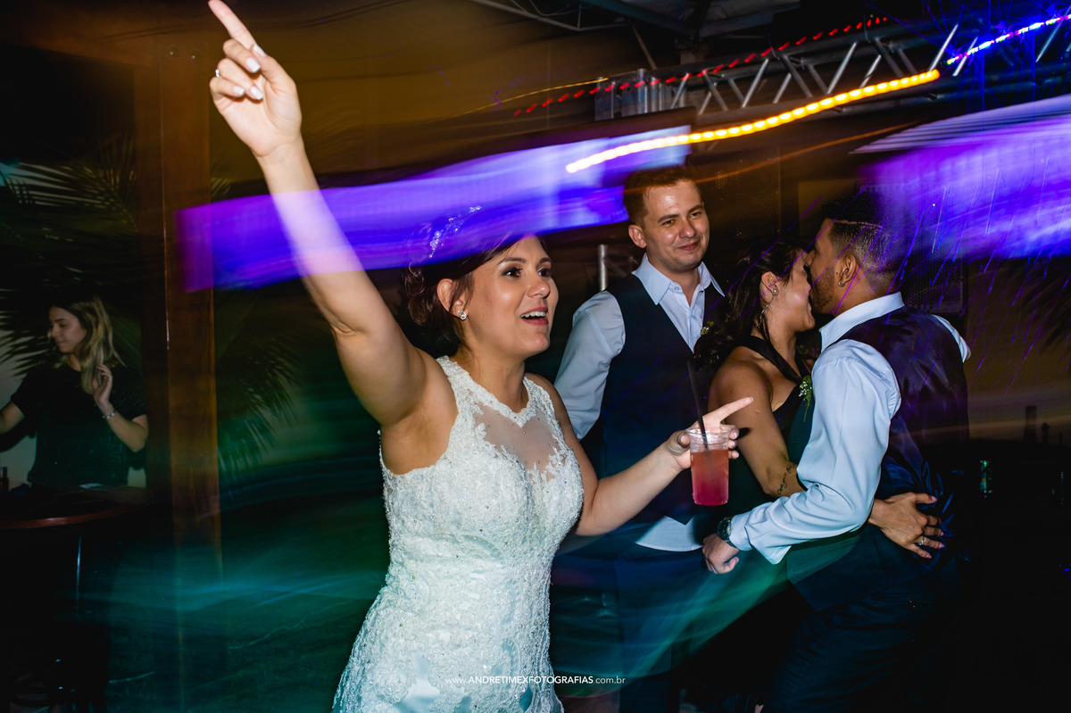 fotografia de casamento - Bauru - wedding- Casamento - fotografia bauru - noiva - noivo - vou casar - noiva do ano - vestido de noiva - Wedding Brasil - casamento no campo -casamento de dia - photographer - melhores fotógrafos de casamento.