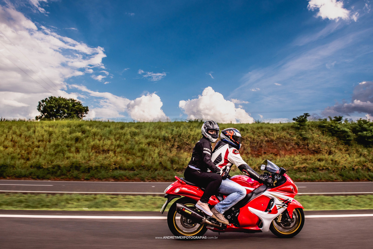ensaio de casal . pre wedding . horto bauru . andre timex fotografia . ensaio de moto . wedding . casamento. bauru .casamento em bauru. brotas ensaio .ensaio igreja matriz jau. fotografia de casamento . wedding brasil