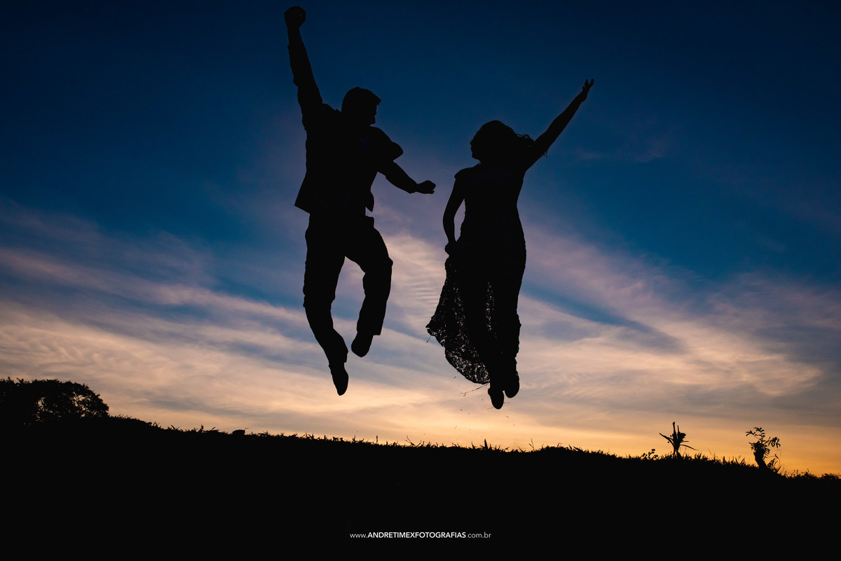 ensaio de casamento . pre wedding . pre ensaio . ensaio de casal . padrinho-sp . fotografia de casamento. ensaio em Botucatu. Cuesta de Botucatu. ensaio na serra.  os melhores fotógrafos de casamento.