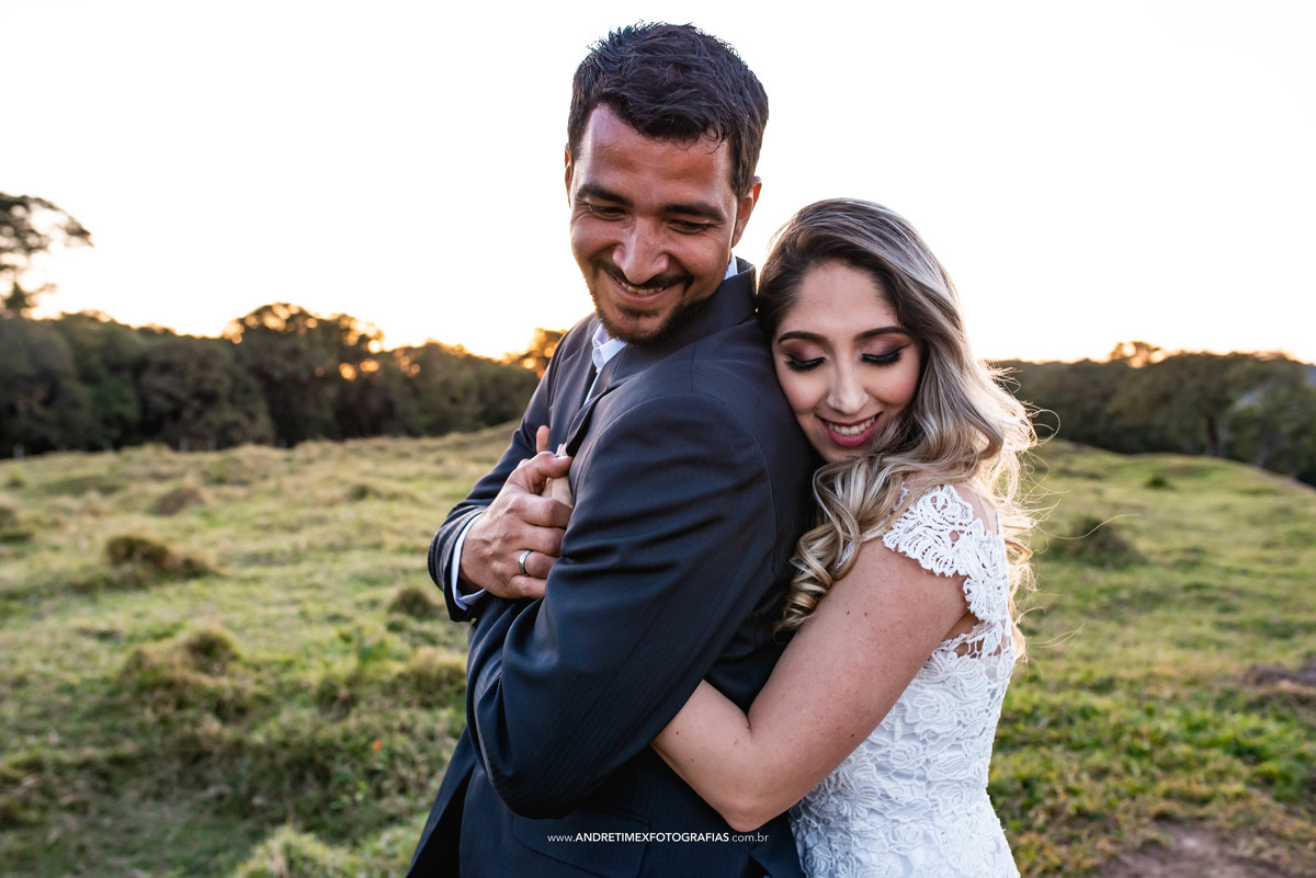 ensaio de casamento . pre wedding . pre ensaio . ensaio de casal . padrinho-sp . fotografia de casamento. ensaio em Botucatu. Cuesta de Botucatu. ensaio na serra.  os melhores fotógrafos de casamento.