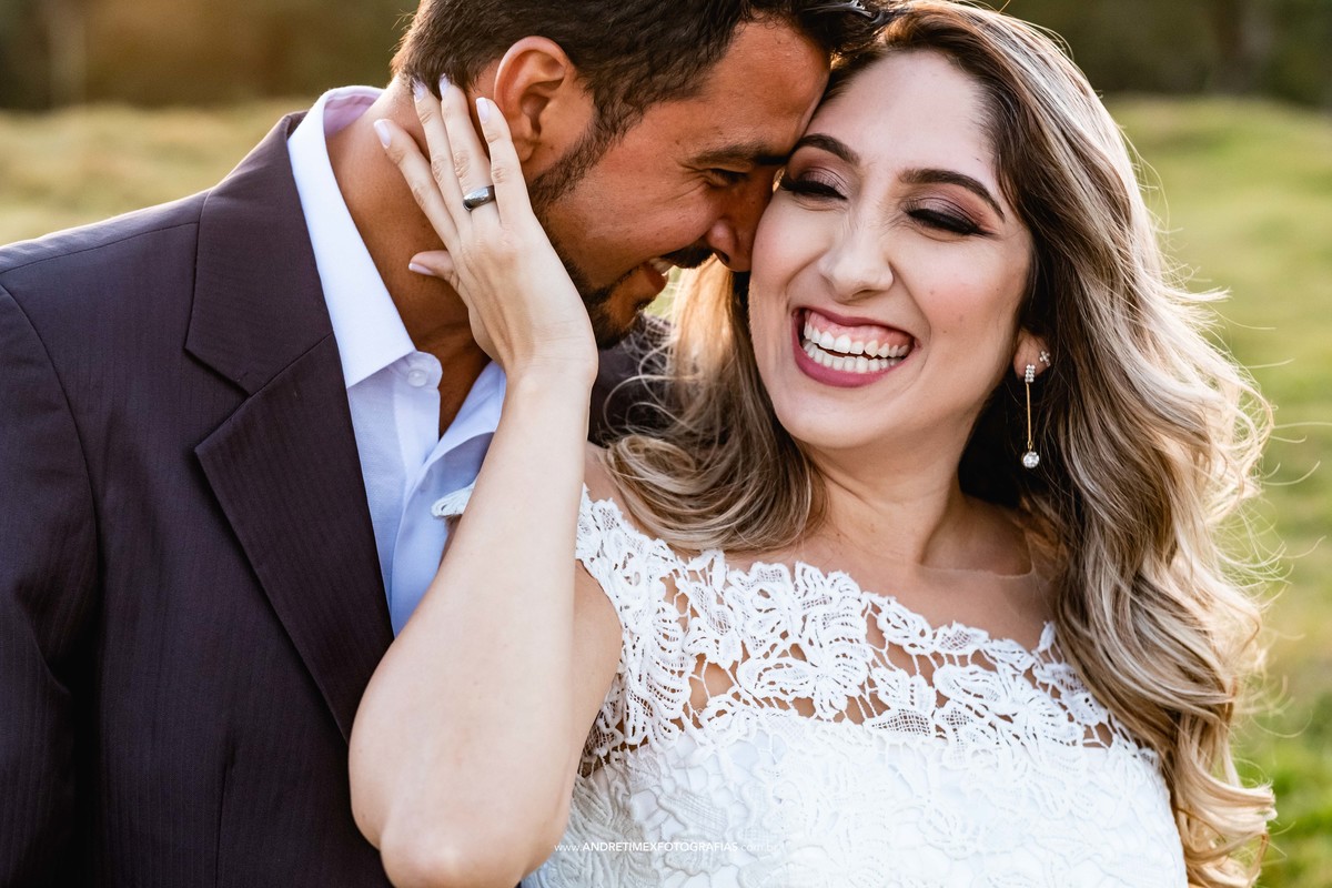 ensaio de casamento . pre wedding . pre ensaio . ensaio de casal . padrinho-sp . fotografia de casamento. ensaio em Botucatu. Cuesta de Botucatu. ensaio na serra.  os melhores fotógrafos de casamento.