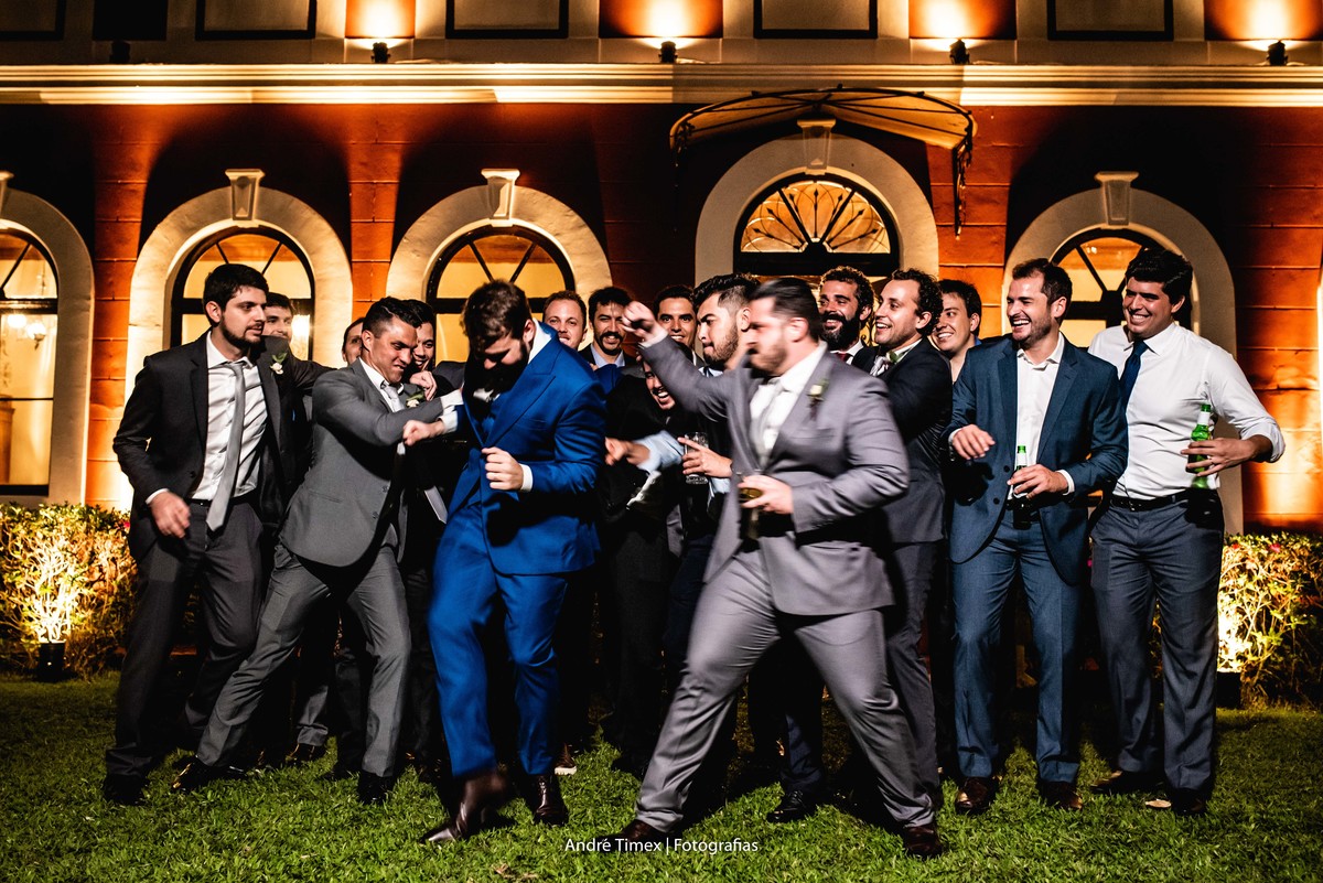 Tais Puntel - Constance Zahn - dia da noiva - vestido de noiva - fotografia de casamento - Fazenda dona Catarina - penteado de noiva  - wedding day - casamento no campo - casamento na fazenda - casamento de dia - Andre timex 