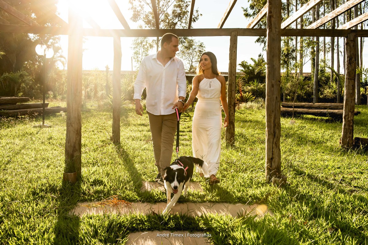ensaio de casamento. ensaio de casal. ensaio piratininga-sp. pre wedding. pre ensaio. fotografia bauru. casamento. ensaio com cachorro.