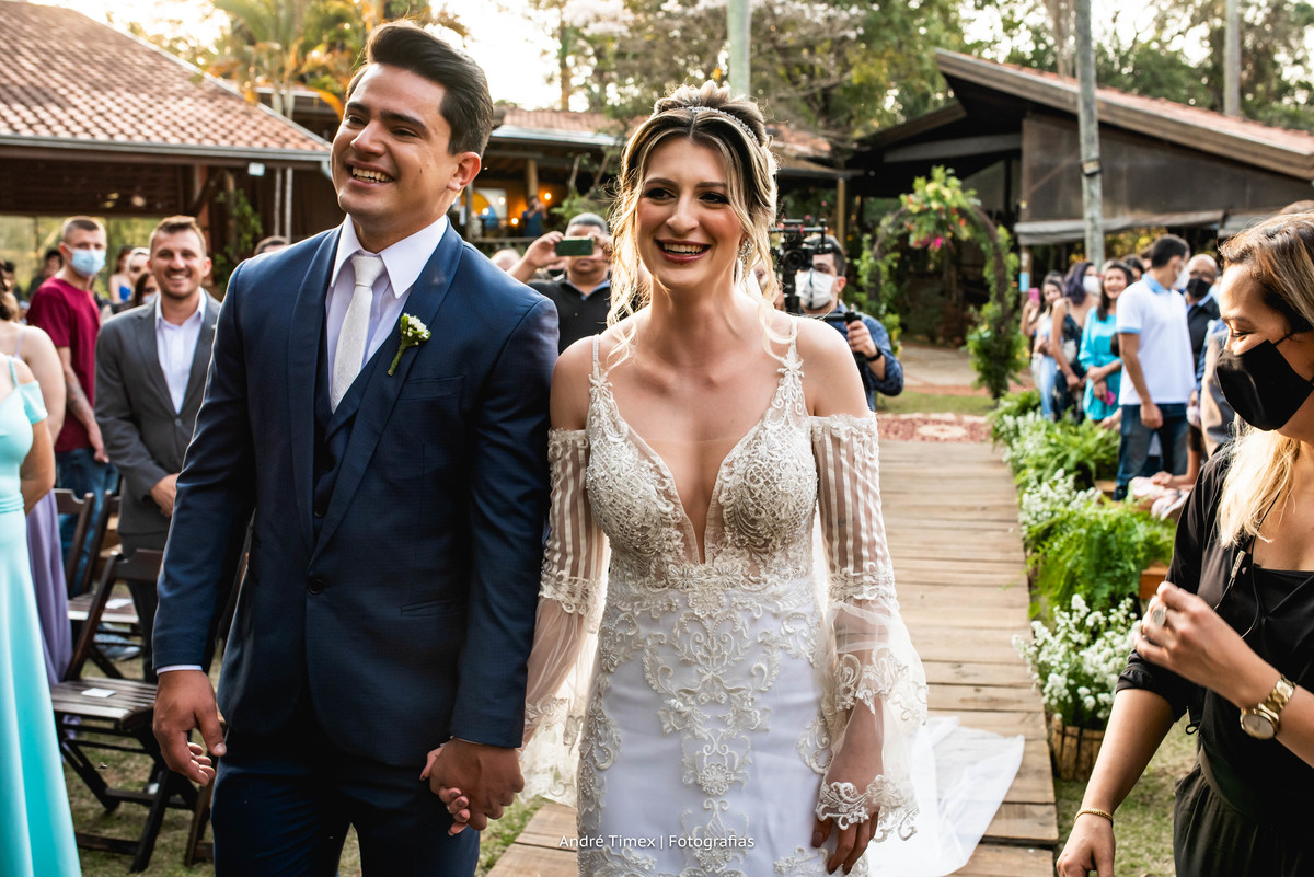 vila de São Francisco. Bauru. Fotografia de casamento. Casamento Bauru. vestido de noiva. noivas. casamento. wedding. casamento no campo. casamento na fazenda. casamento criativo. fotógrafo de casamento, wedding Day. 