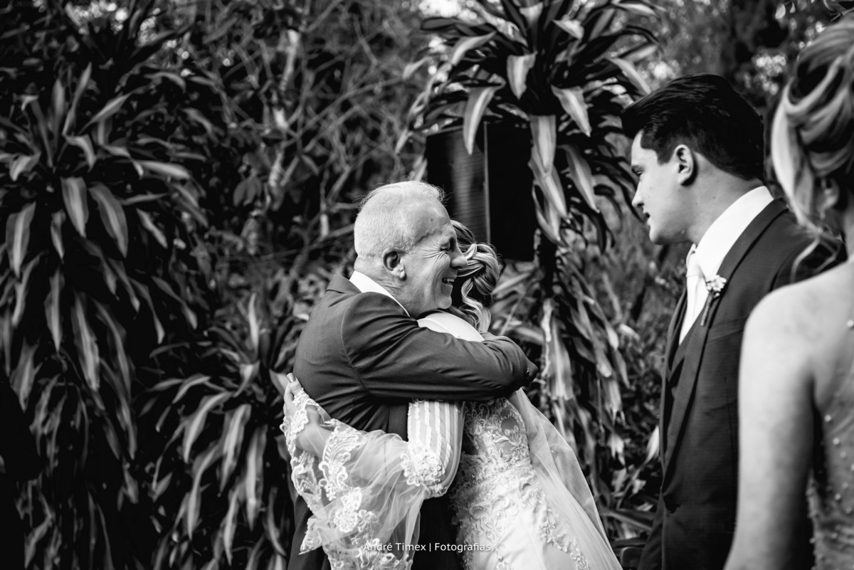 vila de São Francisco. Bauru. Fotografia de casamento. Casamento Bauru. vestido de noiva. noivas. casamento. wedding. casamento no campo. casamento na fazenda. casamento criativo. fotógrafo de casamento, wedding Day. 