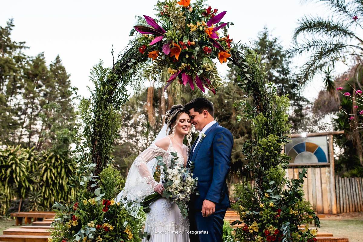 vila de São Francisco. Bauru. Fotografia de casamento. Casamento Bauru. vestido de noiva. noivas. casamento. wedding. casamento no campo. casamento na fazenda. casamento criativo. fotógrafo de casamento, wedding Day. 