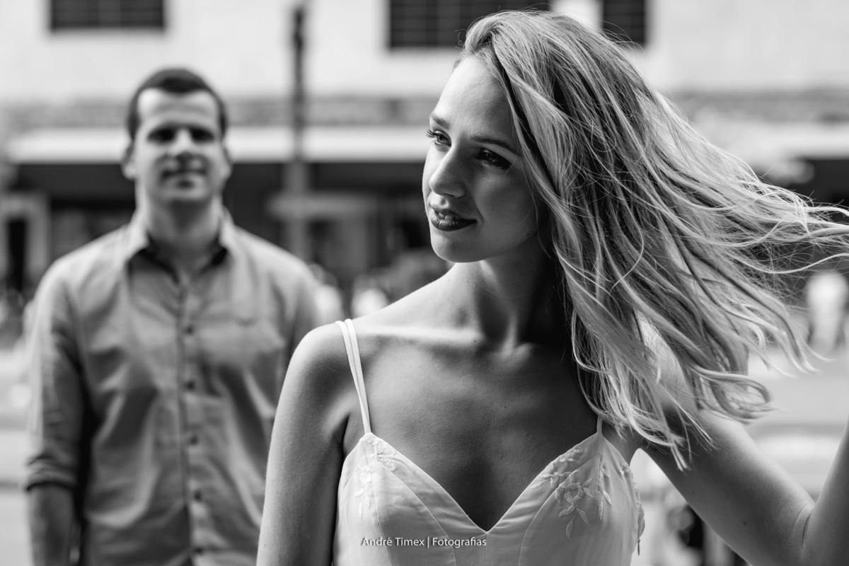ensaio de casal. Av Paulista. ensaio em São Paulo. fotografia de casamento. Fotógrafo Bauru. Fotografia em Sao paulo. pré wedding.