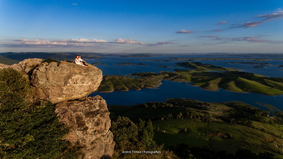 Pre ensaio casamento. morro do gavião. ribeiro claro turismo. eco turismo ribeirao claro. pre ensaio. pre wedding. ensaio de casamento. ensaio no campo. andre timex fotografias