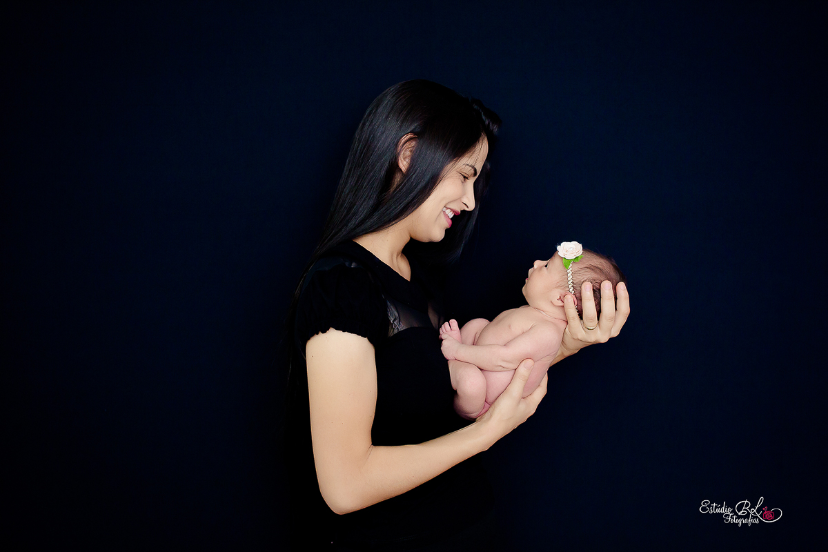 Papai e mamãe participando também da sessão de fotos da Manuela