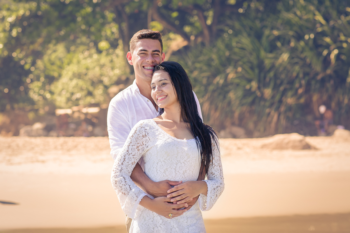 Pré Wedding Rebecca e Tiago, na praia do guaruja