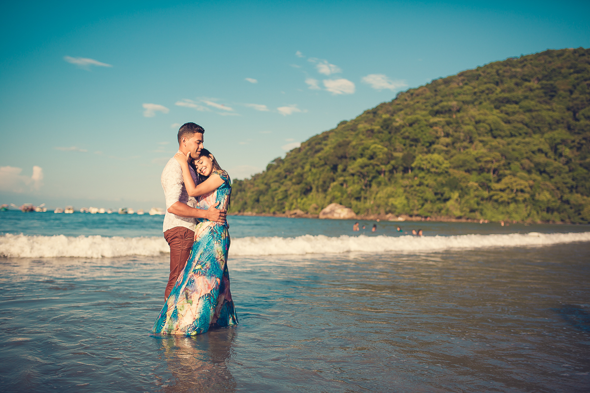 Pré Wedding Rebecca e Tiago, na praia do guaruja