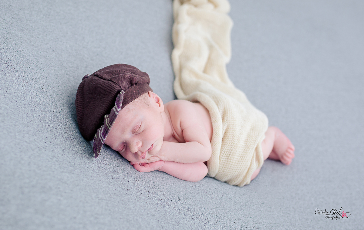 Ensaio recém nascido (newborn)