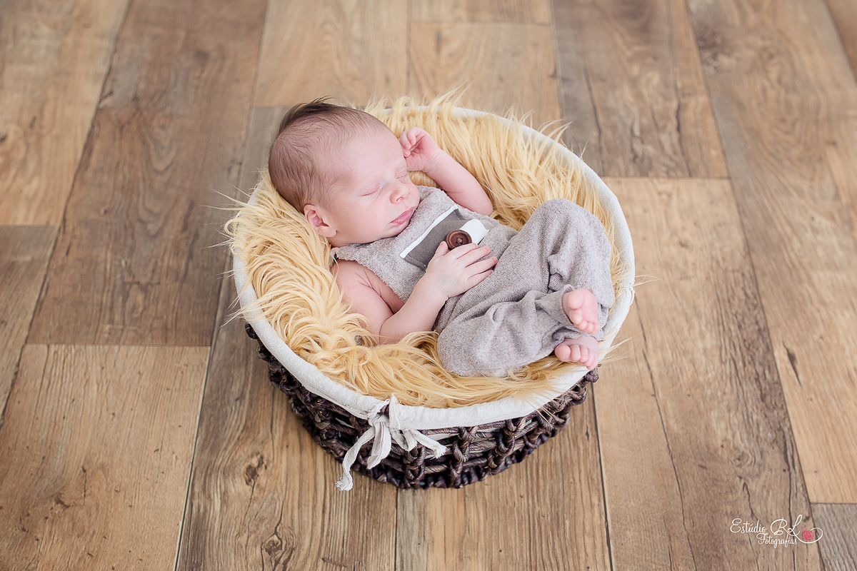 Ensaio recém nascido (newborn)