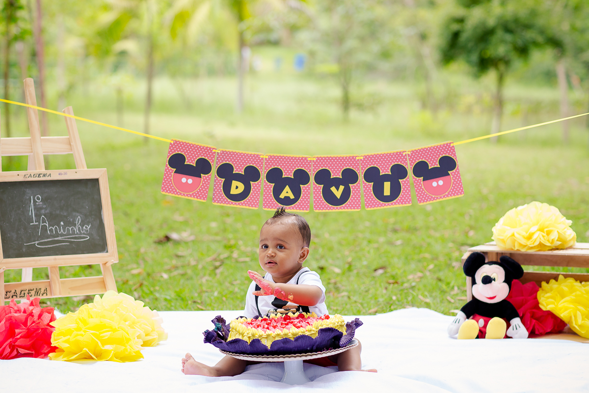 Smash the cake do Davi com tema do Mickey