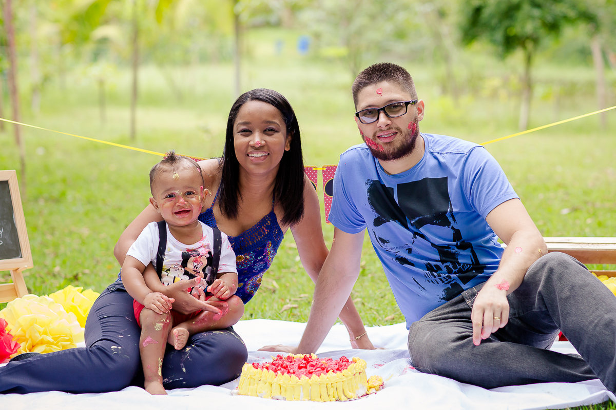 Papai e mamãe participando do ensaio do Davi
